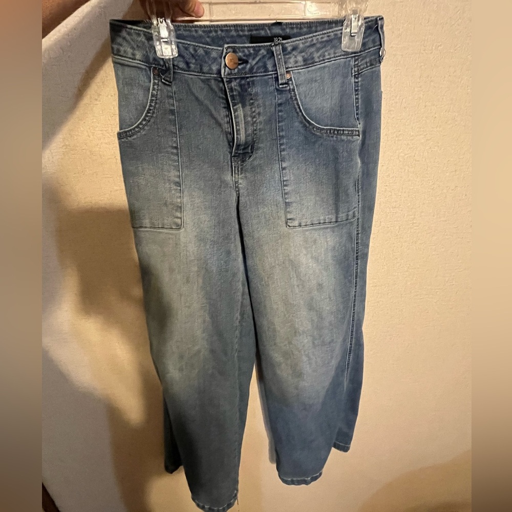 Women's Blue Jeans